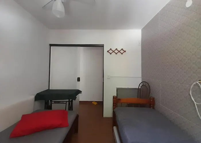 Apartamento em condomínio nas Dunas